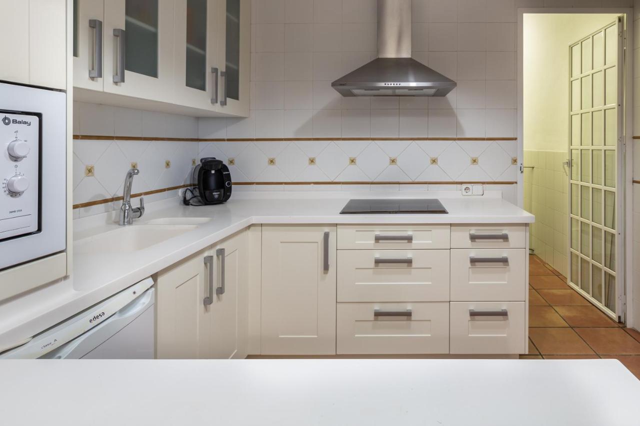 Apartamento Molina Lario Catedral マラガ エクステリア 写真